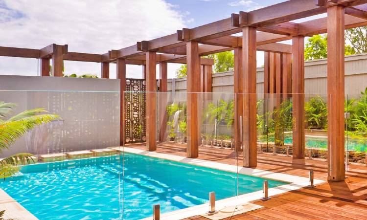 3 Advantages Of Using Glass Pool Fencing